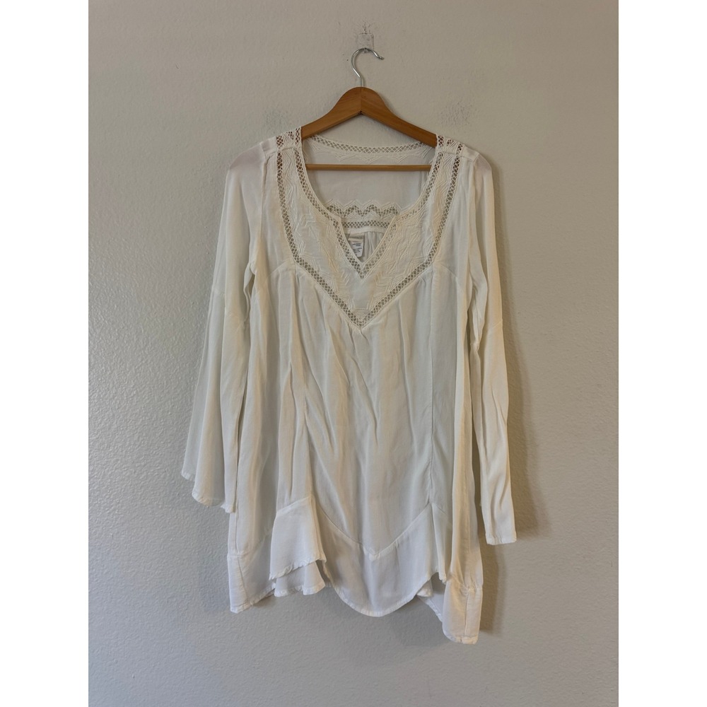 L*Space Tunic Top Crochet Lace Bell Sleeve Medium White Excellent Condition Boho